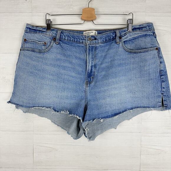 Abercrombie & Fitch The Mom Short Size 35 / 20 High Rise Curve Love Light Wash - Picture 14 of 14